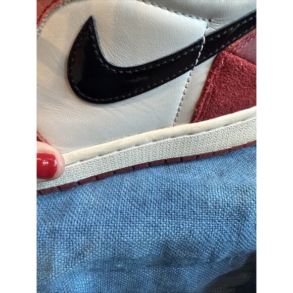 Jordan 1 Retro OG x Marvel High Next Chapter Size 7 Men's - Picture 12 of 13